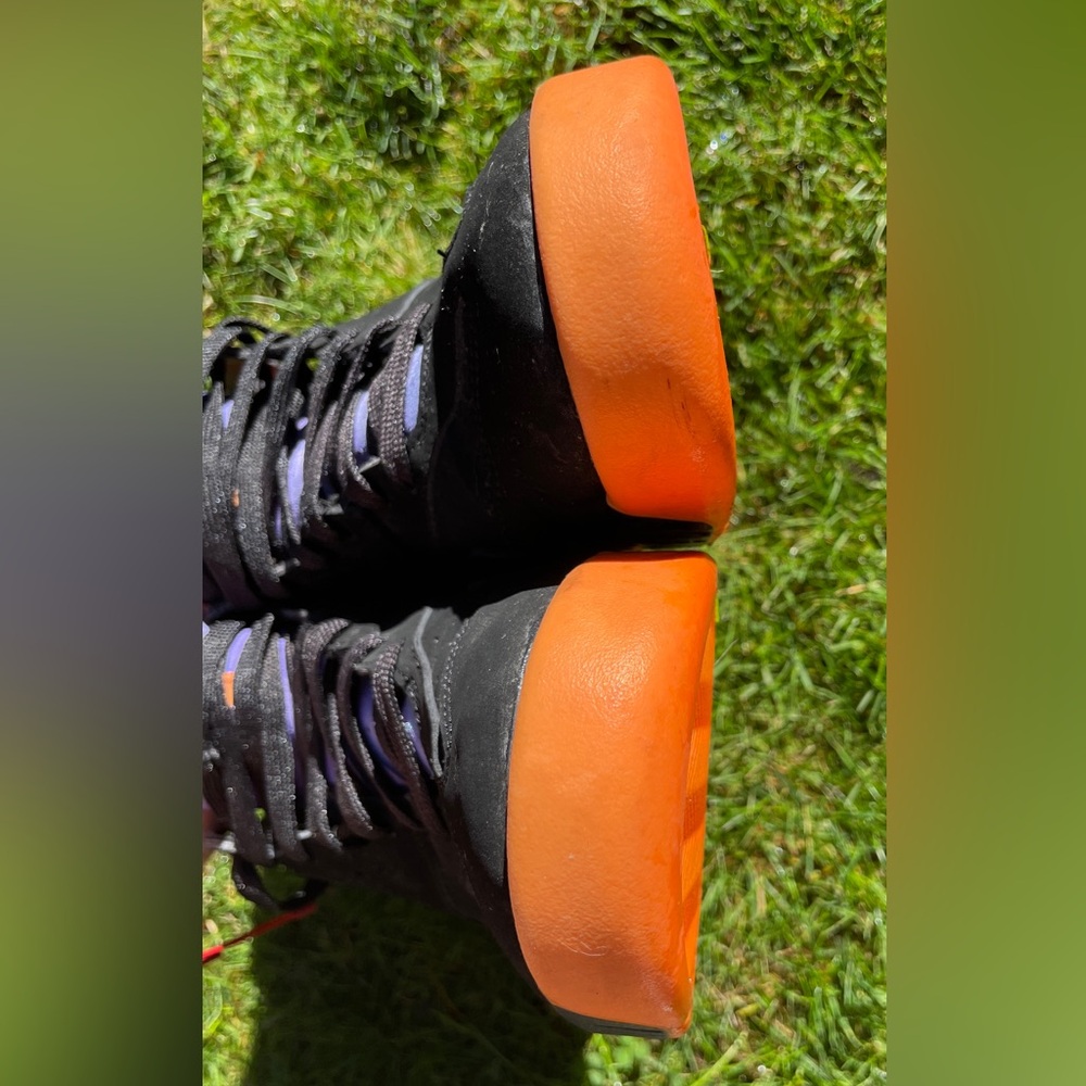 Nike Air Tech Challenge Huarache Black/Purple/Orange US11,5/EU45,5 - Picture 12 of 15